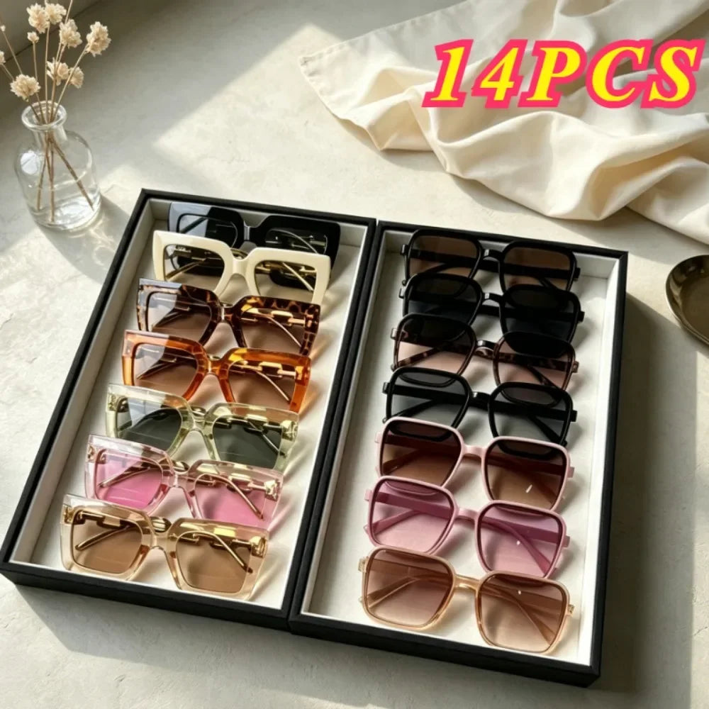 Thick-Frame Chain-Detail Sunglasses Set — view 1