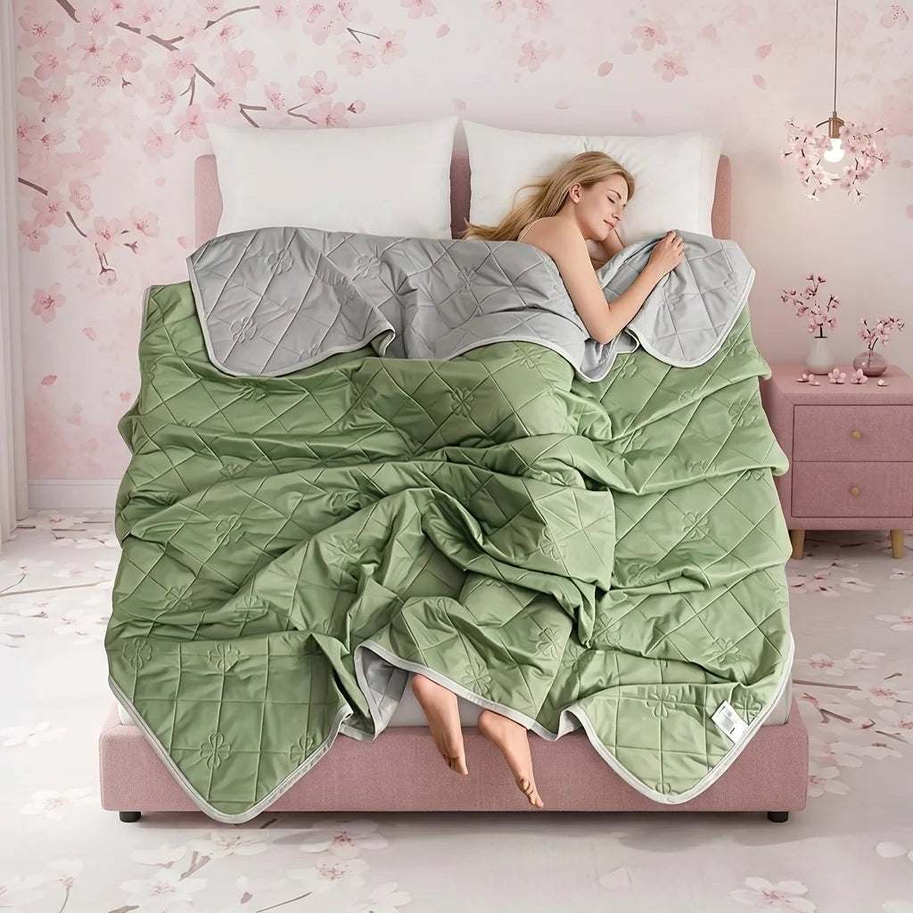 Multi-size Cooling Thin Quilt – Breathable Lightweight Ice Silk Quilt, Ultra Soft Thin Quilt for Hot Weather & Airy Bedrooms, Summer Essential.