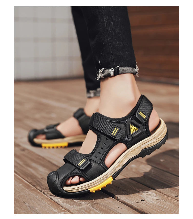 Hot Sale Summer Beach Men's Sandals Handmade Genuine Leather Sandals Outdoor Non-slip Wading Shoes Comfortable Men Casual Shoes