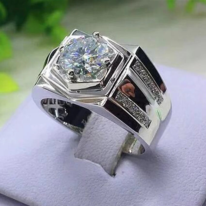 Cubic Zirconia Claw Ring — product image