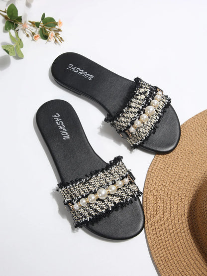 Women's Shoes New Fashion Slippers with Pearl Buckle, Versatile Solid Color Metal Decoration, Round Toe, Pearl Chain, Flat Sandals