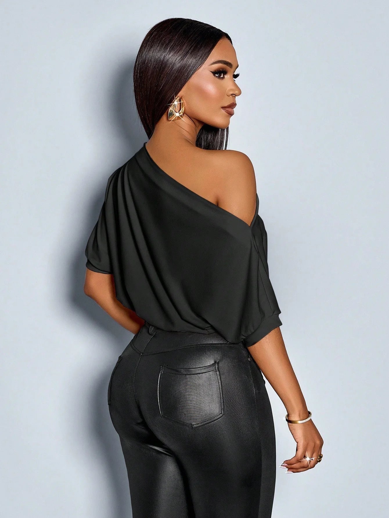 Women's Solid Color Asymmetric Collar Pleated Shoulder T-Shirt
