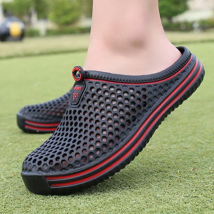 Comfortable Men Pool Sandals Summer Outdoor Beach Shoes Men Slip on Garden Clogs Casual Water Shower Slippers Unisex