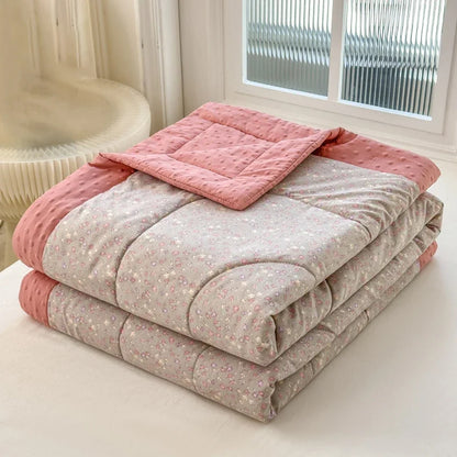 Cooling Bead Summer Quilt – Printed Polyester with Microfiber Filling, Lightweight Breathable Bed Blanket, Puffy Dot Texture for Extra Softness, Skin-Friendly & Machine Washable, Great for Hot Sleepers