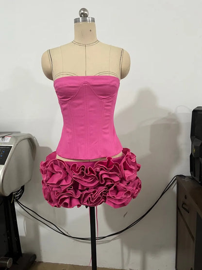 VC Christmas Dress Strapless Red Structured Top With Floral Embellished Mini Skirt Bodycon Celebrity Party Cocktail 2 Pieces Set