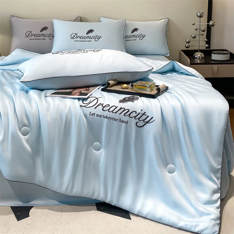 Ultra Soft Cooling Ice Silk Summer Quilt Blanket, Queen King Size Embroidered Breathable Nap Comforter, Lightweight Skin Friendly Air Conditioner Quilt