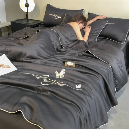 Lightweight Summer Quilt, 100% Polyester Fabric, Microfiber Filling With Embroidery Decoration, Breathable Bed Comforter
