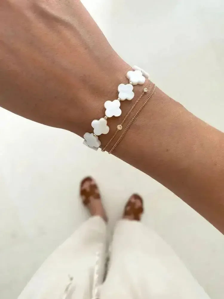 CCGOOD Boho Summer Bracelet for Women with Mother of Pearl Flower Design Beach Stackable Jewelry Pulseras Mujer