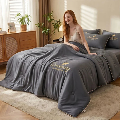 Ultra Soft Cooling Ice Silk Summer Quilt Blanket, Queen King Size Embroidered Breathable Nap Comforter, Lightweight Skin Friendly Air Conditioner Quilt