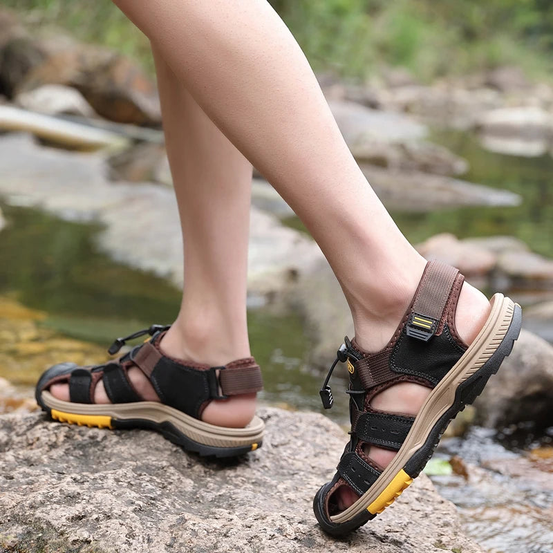 Hot Sale Summer Beach Men's Sandals Handmade Genuine Leather Sandals Outdoor Non-slip Wading Shoes Comfortable Men Casual Shoes