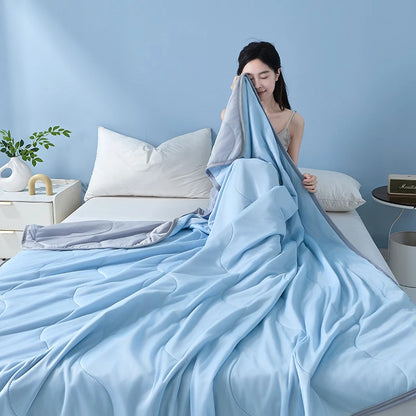King Size Cooling Comforter - Breathable & Lightweight Ice Silk Cooling Blanket, Thin Quilt for Hot Summer