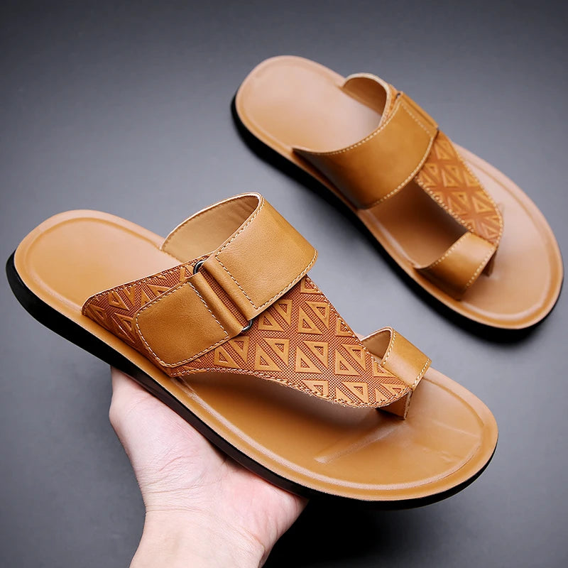 Men's Summer Sandals Breathable Fashion Simple Toe-Thru Soft Flat Bottom Beach Shoes Comfortable Classic Slippers-2502