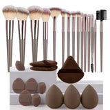 Foundation & Eyeshadow Brush Set — view 24