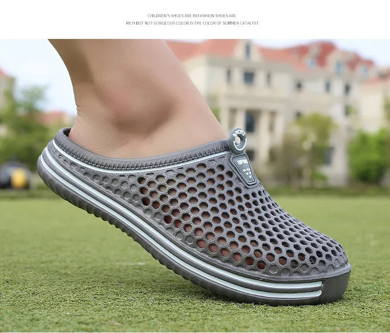Comfortable Men Pool Sandals Summer Outdoor Beach Shoes Men Slip on Garden Clogs Casual Water Shower Slippers Unisex