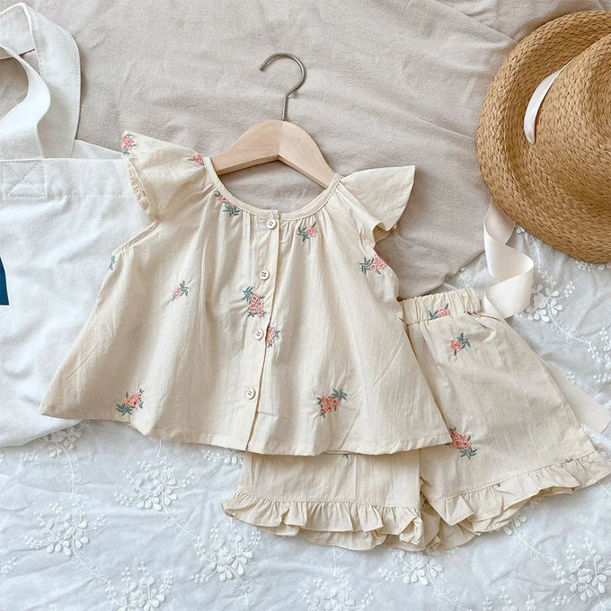 Girls' Floral Flutter-Sleeve Top & Shorts Set — product image