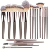 Foundation & Eyeshadow Brush Set — view 25