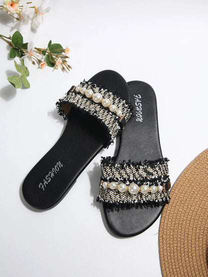 Women's Shoes New Fashion Slippers with Pearl Buckle, Versatile Solid Color Metal Decoration, Round Toe, Pearl Chain, Flat Sandals