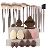 Foundation & Eyeshadow Brush Set — view 11