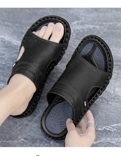 2025 Mens Slippers Summer Casual Shoes Beach Sandals Outdoor Slides Walking Comfort Leather Luxury Designer Fashion Lightweight