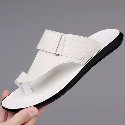 Men's Summer Sandals Breathable Fashion Simple Toe-Thru Soft Flat Bottom Beach Shoes Comfortable Classic Slippers-2502