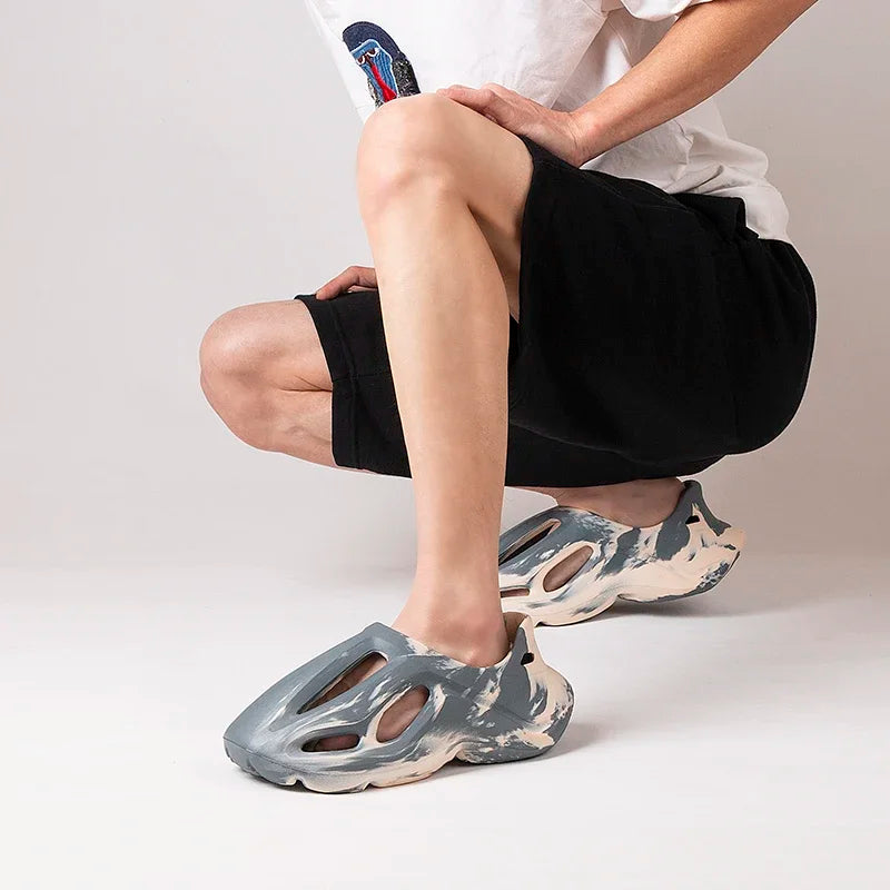 Irregular colors Unisex Beach Sandals EVA Hollow Garden Shoes Tie-dyed Designer Hole Slippers Sneakers  Slip On Foam Runner