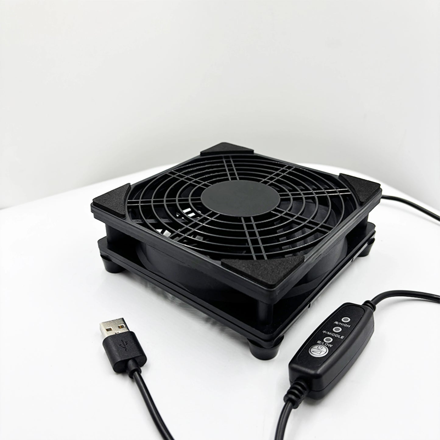 Home Router Cooling Fan For Ipad USB-Powered Silent Computer Fan 3-Speed Adjustable Silent  Fan Cooling with Controller