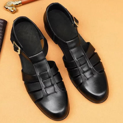 Summer Men's Sandals Leather Dress Shoes Outdoor Soft Pointed Formal Men Wedding Sandals Classic Light Slippers Sandals Sneakers