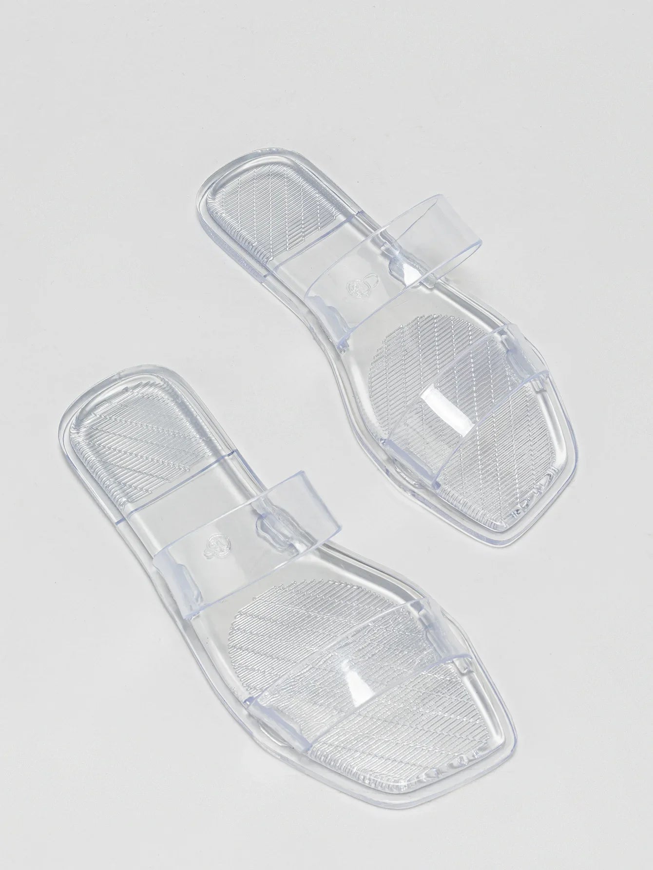 2025 Candy Colored Jelly Slippers Transparent Square Toe Flip Flops for Women Open Toe Flat Casual Women Slides Beach Shoes