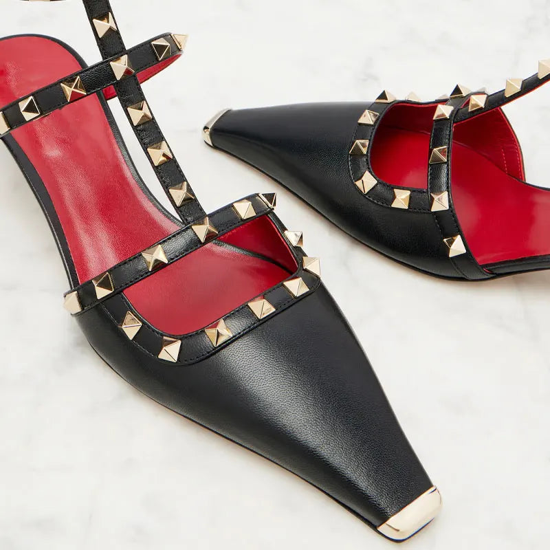 Summer Square Headed Rivet High-heeled Women's Sandals, Fashionable and Sexy Women's Party T-table Women's Plus Size Sandals