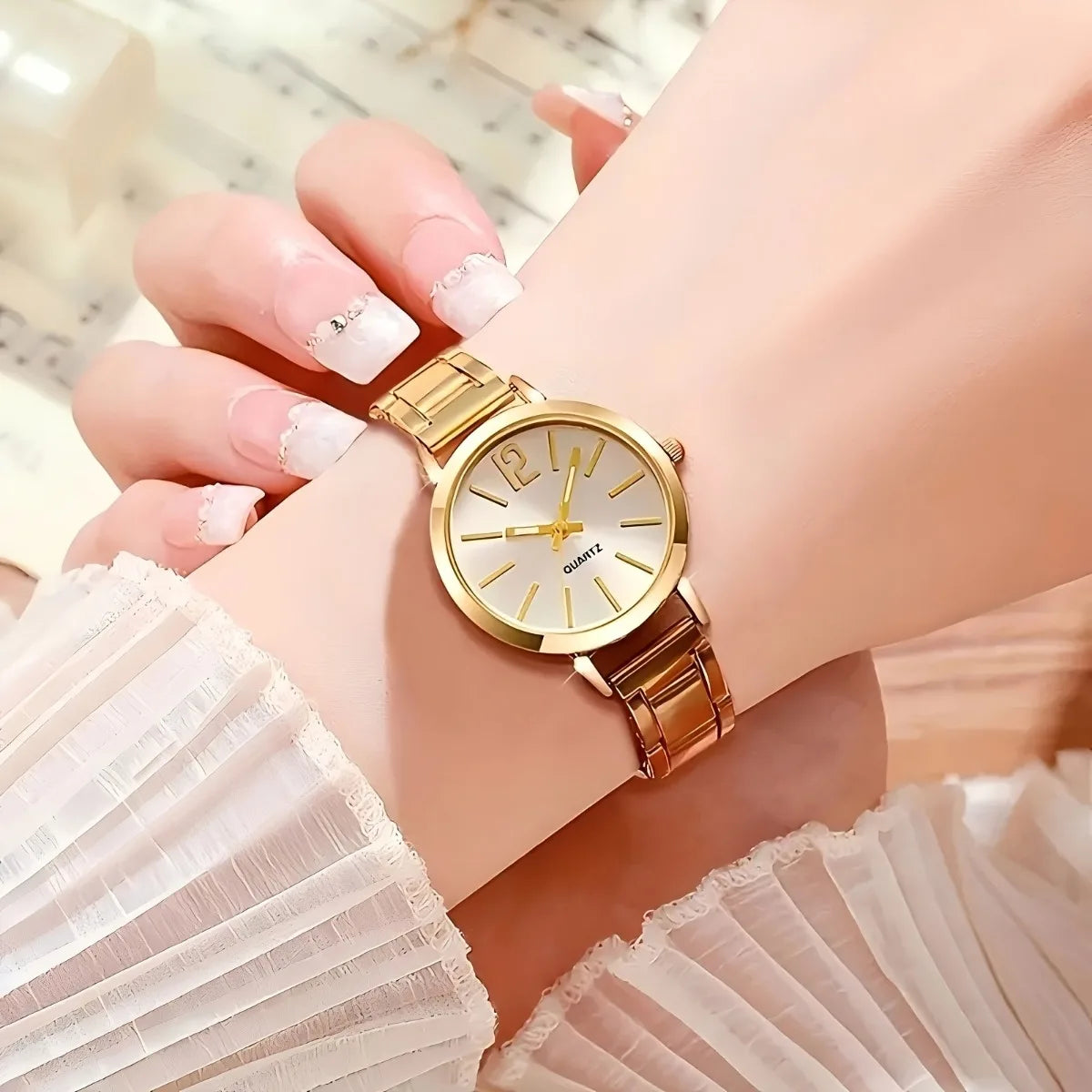6pcs/set Elegant Women Quartz Watch Fashion Simple Dial Ladies Wristwatch Rhinestone Jewelry Set Relogio Feminino（Without Box）
