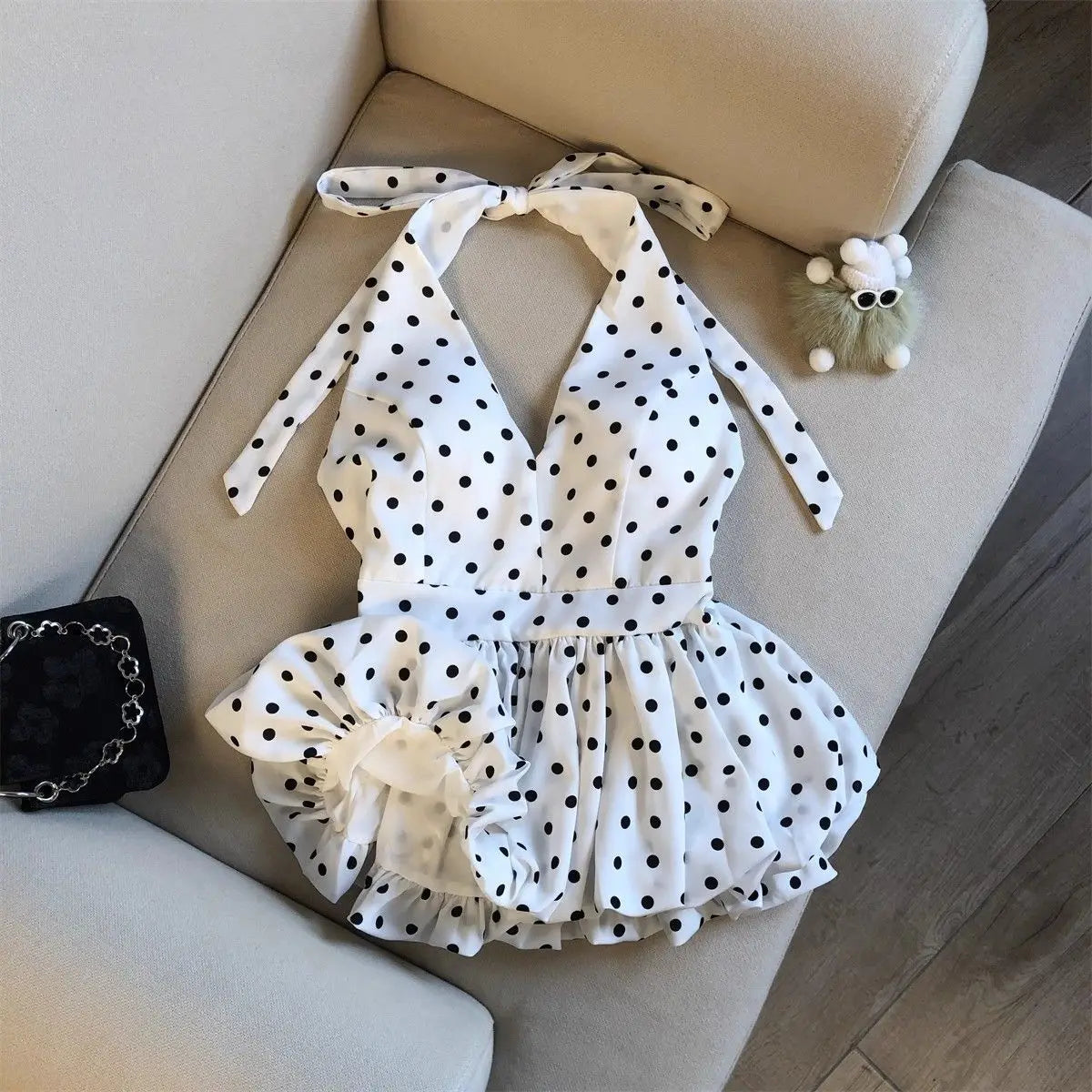 Backless Sexy Halter Beach Babydoll Crop Tops Women Polka Dots V Neck Sleeveless T Shirt Ruffles Basic Tees Not-Padded Pad