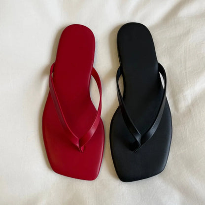 new Spring/summer/women pu slippers beach sandals outdoor wild fashion ladies square head flip flops