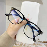 Round Clear-Lens Glasses Set — view 3