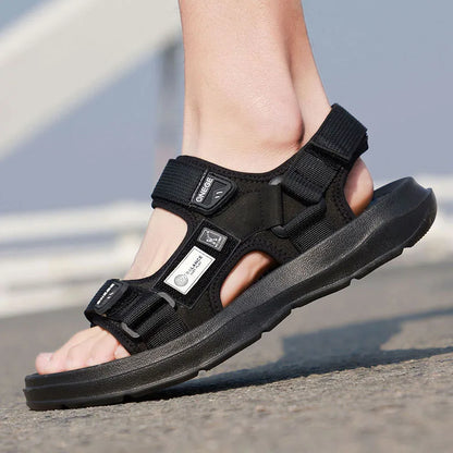 A Pair of New Summer Wear-Resistant Men's Sandals, Breathable Casual Business Beach Shoes, Thick-Soled Non-Slip Soft-Soled Shoes