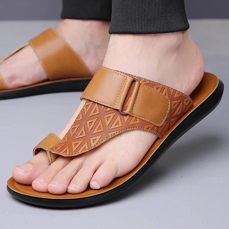 Men's Summer Sandals Breathable Fashion Simple Toe-Thru Soft Flat Bottom Beach Shoes Comfortable Classic Slippers-2502