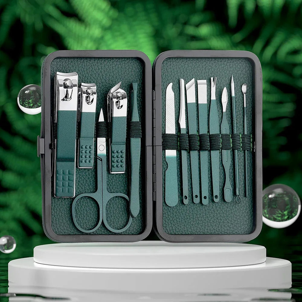 Nail clipper set, home nail clippers, dark green 7-24piece set, pedicure, exfoliation and nail care tools