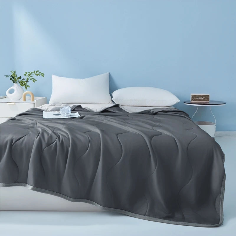 King Size Cooling Comforter - Breathable & Lightweight Ice Silk Cooling Blanket, Thin Quilt for Hot Summer