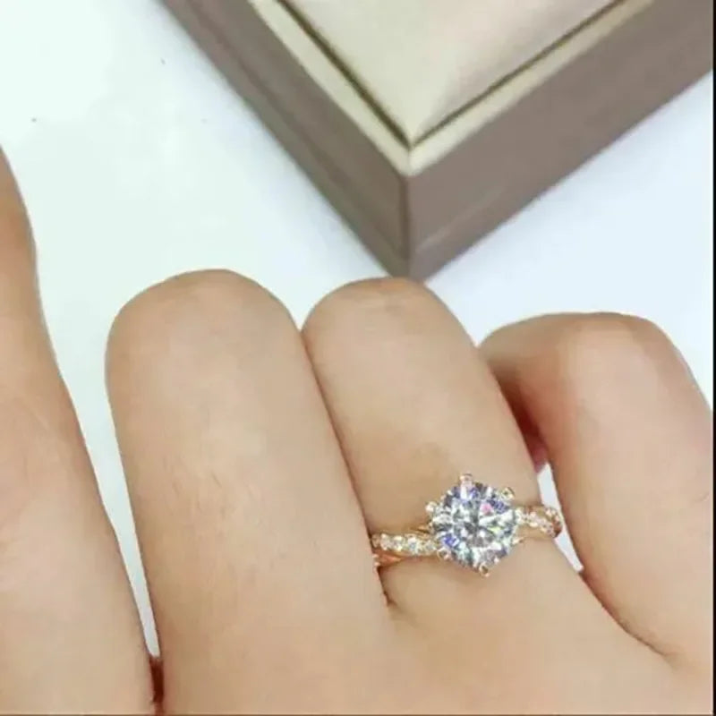 Luxury Shiny Gold Color Stainless Steel Moissanite Twist Couple Rings for Women Men High Quality Wedding Zircon Finger Jewelry