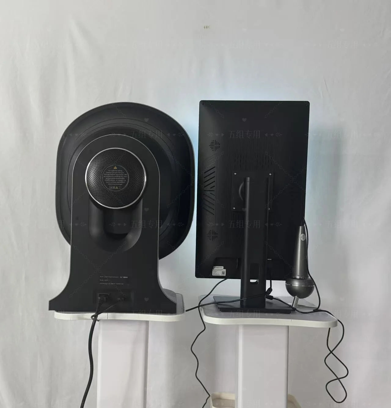 AI Hair Analysis 3D Facial Skin Analyzer Machine 15.6/21.5 Inch 8 Light Spectrum Skin Analysis Scanner For Business Beauty Care