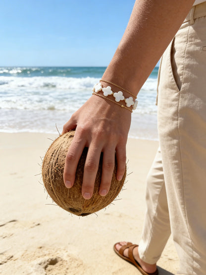 CCGOOD Boho Summer Bracelet for Women with Mother of Pearl Flower Design Beach Stackable Jewelry Pulseras Mujer