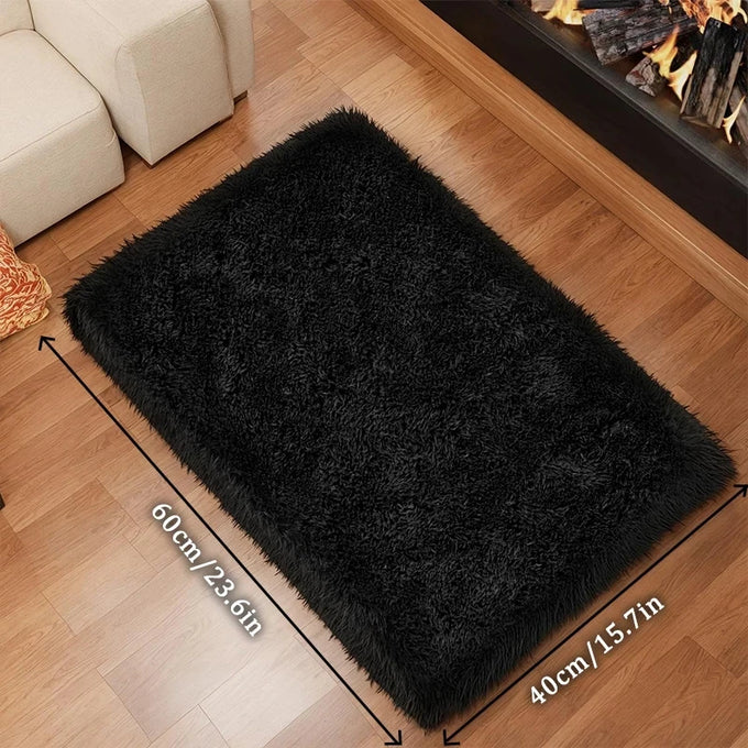 Black Shaggy Area Rug — product image