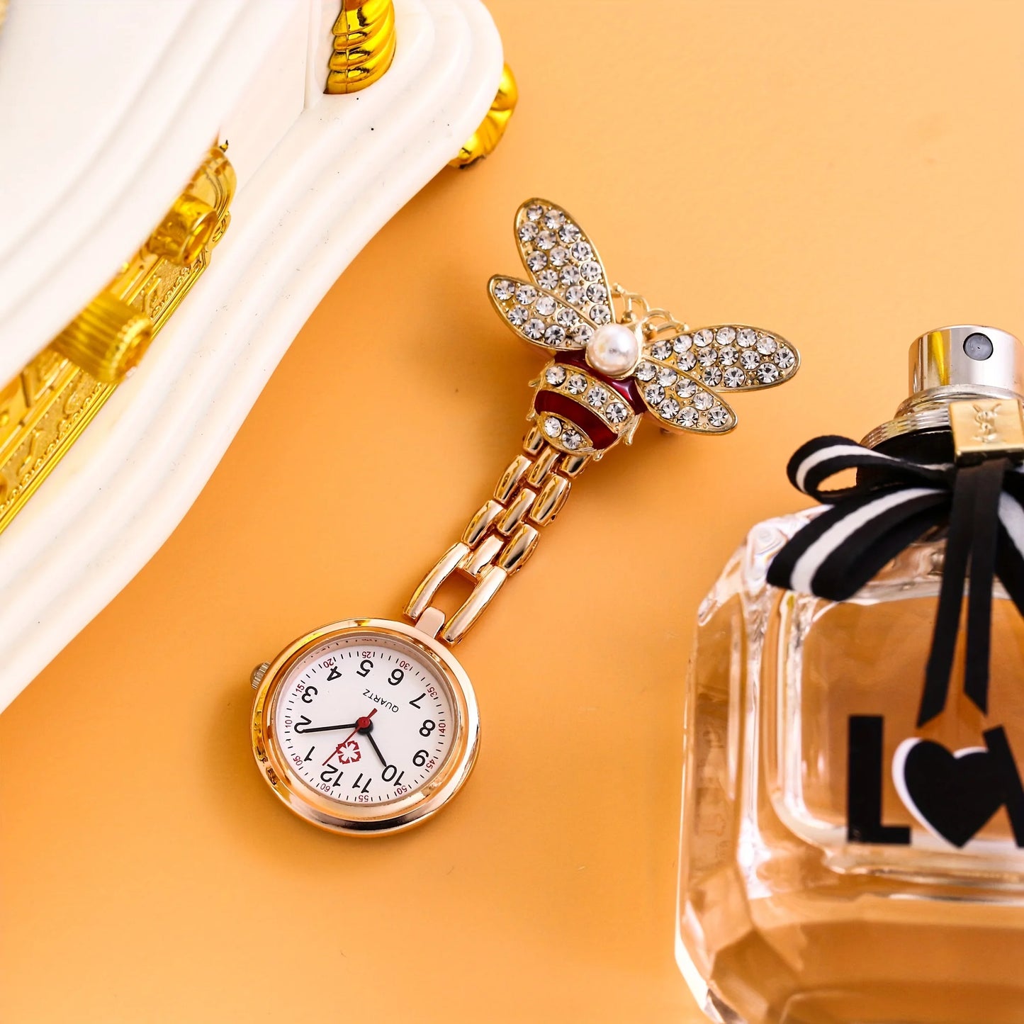 Little Bee Hanging Watch Butterfly Pocket Watch Nurse Watch Portable Men's and Women's Chest Watch Hanging Watch