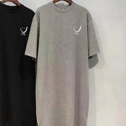 2025 Plus Size Summer Women's Smiley Side-Slit T-Shirt - Casual Loose Fit Dress