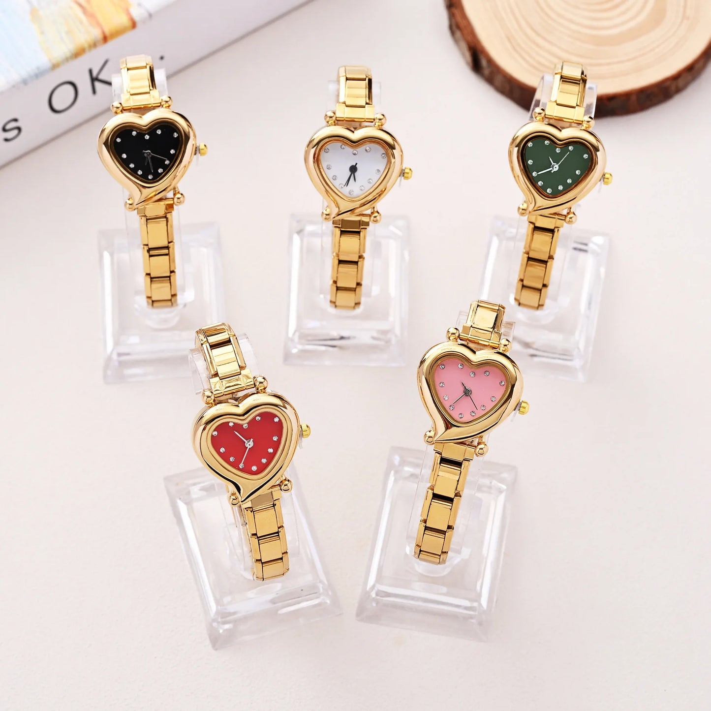 Heart Shape Dial Quartz Watch Stainless Steel Bracelet Wristwatch Cute Mini Love Heart Ladies Dress Watch Fashion Jewelry Gift