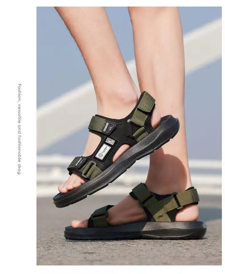 A Pair of New Summer Wear-Resistant Men's Sandals, Breathable Casual Business Beach Shoes, Thick-Soled Non-Slip Soft-Soled Shoes