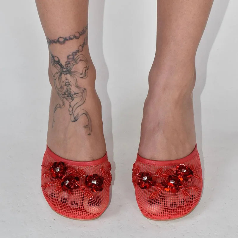 European and American Fashion Hollow Flower Baotou Banquet Half Slippers for Women's Outdoor Versatile Slope Heel Fashion Shoes