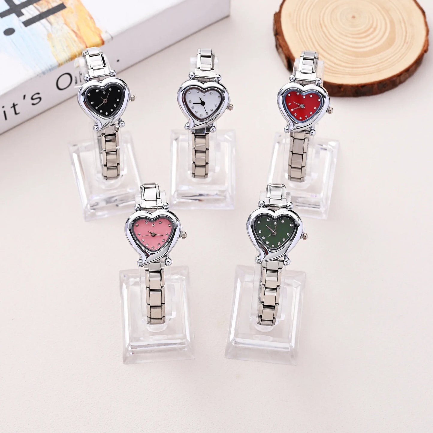 Heart Shape Dial Quartz Watch Stainless Steel Bracelet Wristwatch Cute Mini Love Heart Ladies Dress Watch Fashion Jewelry Gift