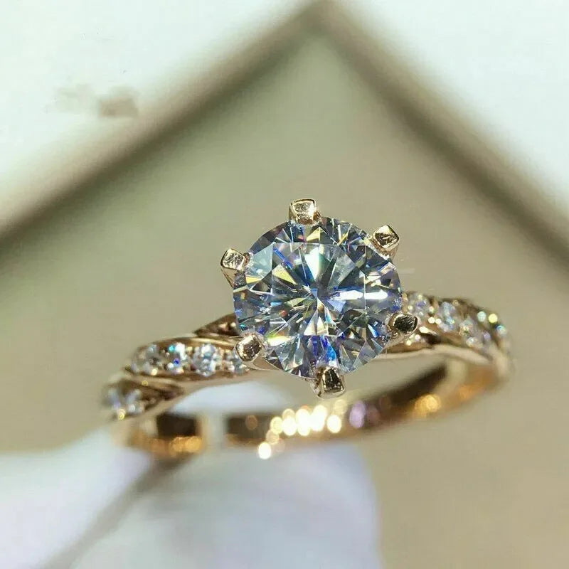 Luxury Shiny Gold Color Stainless Steel Moissanite Twist Couple Rings for Women Men High Quality Wedding Zircon Finger Jewelry