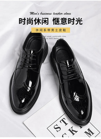Glossy Patent Leather Brogue Perforated Carved Formal Dress Shoes Lace Up Fashion Young Men Groom Wedding Party Leather Shoes