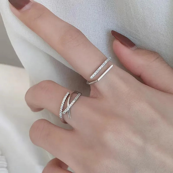 Minimalist Geometric Open Ring — product image